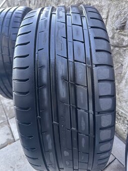 R19 235/35 nokian - 2