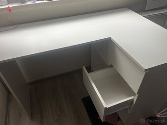 Písaci stôl + vyvýšená posteľ - 2