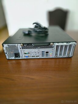 Lenovo ThinkPad M900 - 2