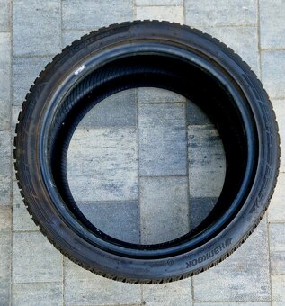 245/40r19 Hankook Winter icept evo3 - 2