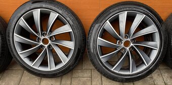 PEGASUS skoda Octavia L&K 5x112 8x18 ET 44 VW Seat 235 45 - 2