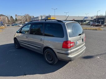 VW Sharan - 2