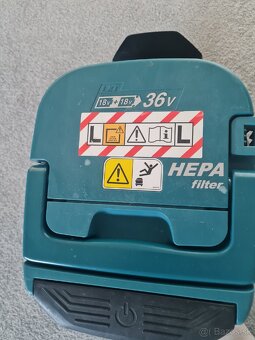 Makita DVC 864 L Aku vvysavac. - 2