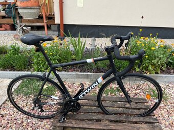 REZERVOVANE - Predam cestny Btwin triban 500 - 2