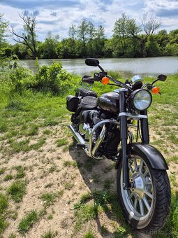 Triumph America - 2