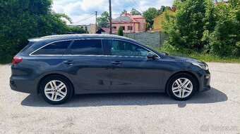 Kia ceed sw Gold T-GDI 117.5kw r. 2021 - 2