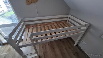 Vyvýšená posteľ - 2