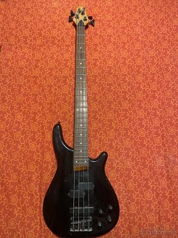 Predám dve Bass gitara plus kombá - 2