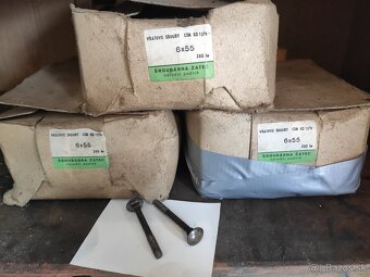 Predam skrutky do kovu - 2