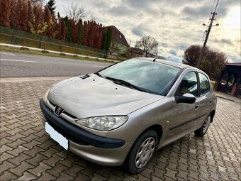 PEUGEOT 206 1.4 - 2