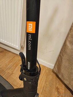 PREDAM Elektrickú kolobežku Xiaomi ako nová - 2