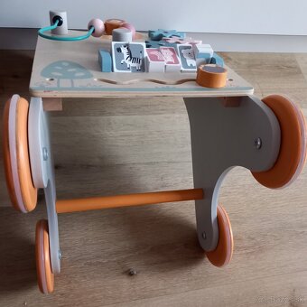 Drevene choditko Viga s aktivitami - 2