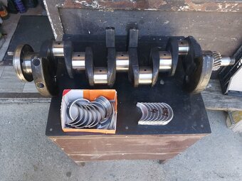 Kľuková hriadeľ, ložiská - 2