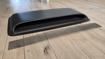 Predny difuzor s ciernou mriezkou - 2