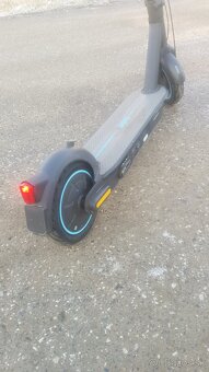 predám.segway ninebot Max G30D ll - 2