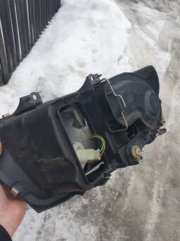 Predám predné svetlá na VW Bora - 2