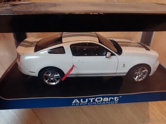 Shelby Mustang GT 500 Autoart - 2