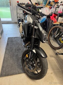 Honda CB500 Hornet (5/2025) - 2