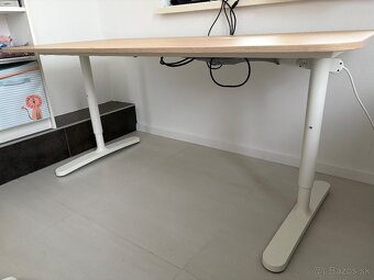 stôl BEKANT Ikea - 2