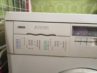 Práčka Zanussi - 2