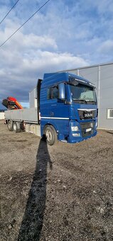 nákladné auto značky MAN s hydraulickou rukou - 2