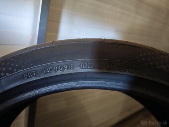Pneu letné 285/35 R 22 - 2