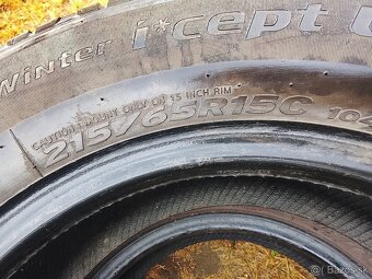 Predám pneu zimné 215/65r15c - 2