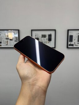 Apple iPhone 17 Pro 256GB Cosmic Orange - 2
