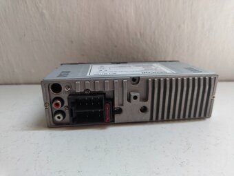 autorádio usb sencor sct 3017mr 20€ - 2