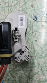 Odporovy ježko regulacia ventilatora BMW E90 91 e92 e93 E87 - 2