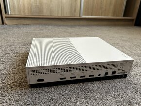 Xbox One S + logitech g920 + radiaca páka - 2
