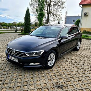 Volkswagen Passat Combi DSG - 2