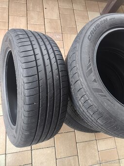 Letné Pneu Kumho Crugen HP91 - 2