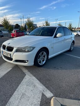 BMW E90 facelift 135kw - 2