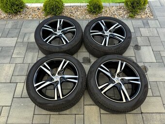 R19 alu Volvo XC40 235/50 Pirelli Cinturato P7 - 2