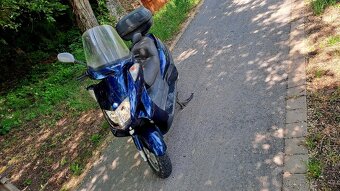 Predam skuter honda foresight 250 - 2
