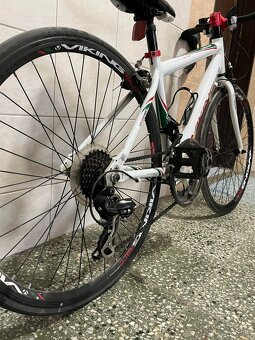 Predám cestné junior bicykle - 2
