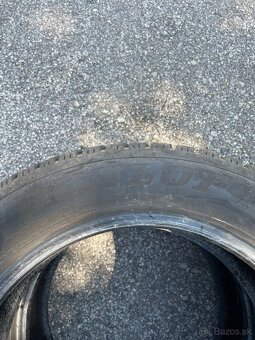 Zimne pneu Dunlop 205/55 r16 - 2