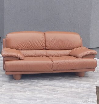 Dvojsedačka talianska. - 2