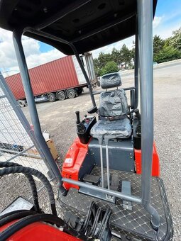 Predám minibager LUKTON LK18 - 2