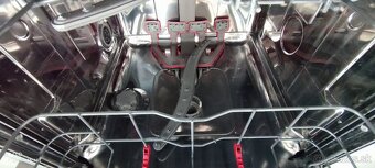 Vstavaná umývačka riadu Whirlpool - 2