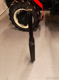 Predam hranaty výfuk zetor - 2