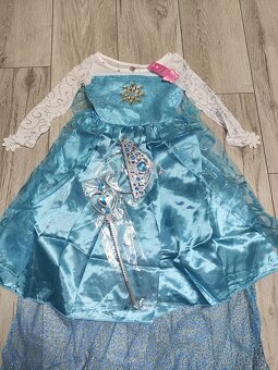 Predám kostým na karneval veľkosť 3-5 - 2