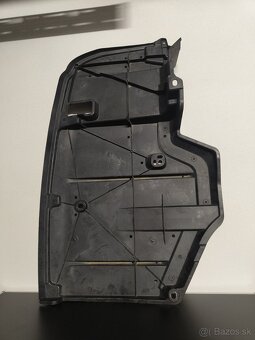 Originálny kryt podvozku Toyota Corolla E150 / E180 - 2