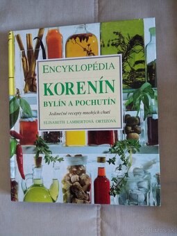 2Hrnčekové+Koreniny a 10rôzne - 2