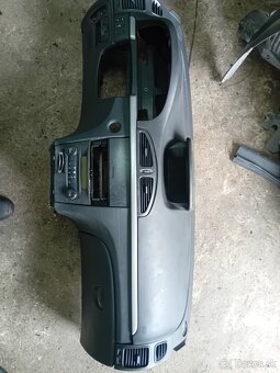 Predam palubnu dosku s renault laguna 2 - 2