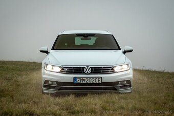 Volkswagen Passat Variant 2.0 BiTDI R-Line 4MOTION DSG - 2
