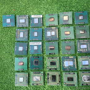 Predám staršie procesory Intel aj AMD - 2