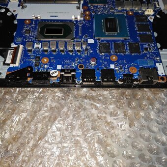 Predám dosku LENOVO Legion 5 15IMH05H s i5-10300h a 1660TI - 2