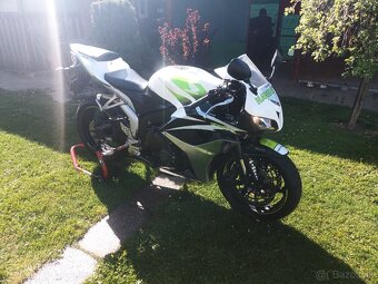Honda CBR600rr - 2